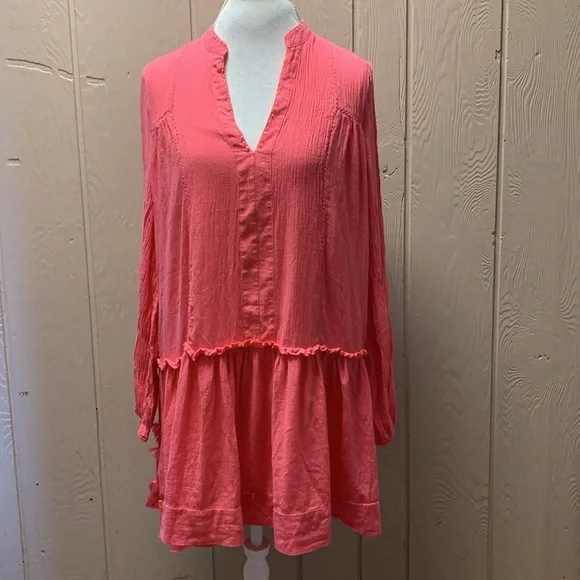 Pomander Palace Tunic - Picture 2 of 10